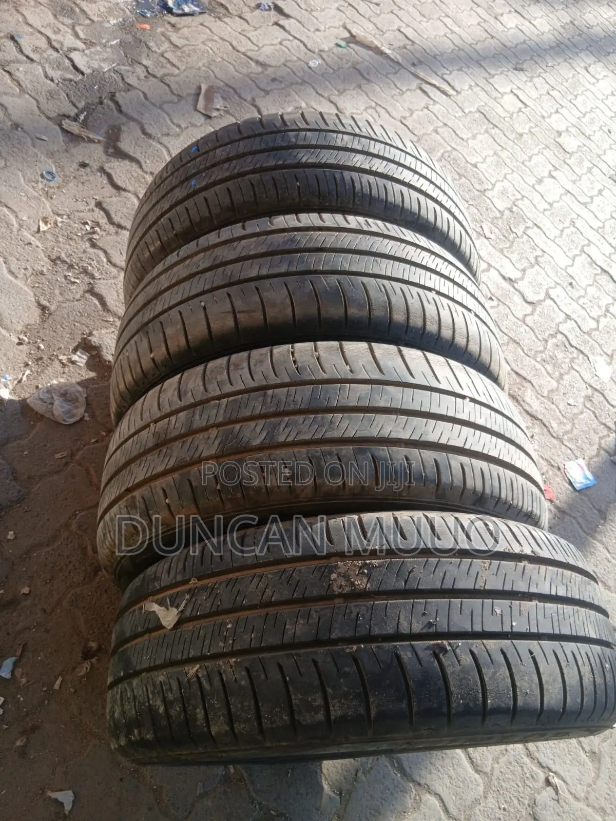 215/50 R18 - Dunlop