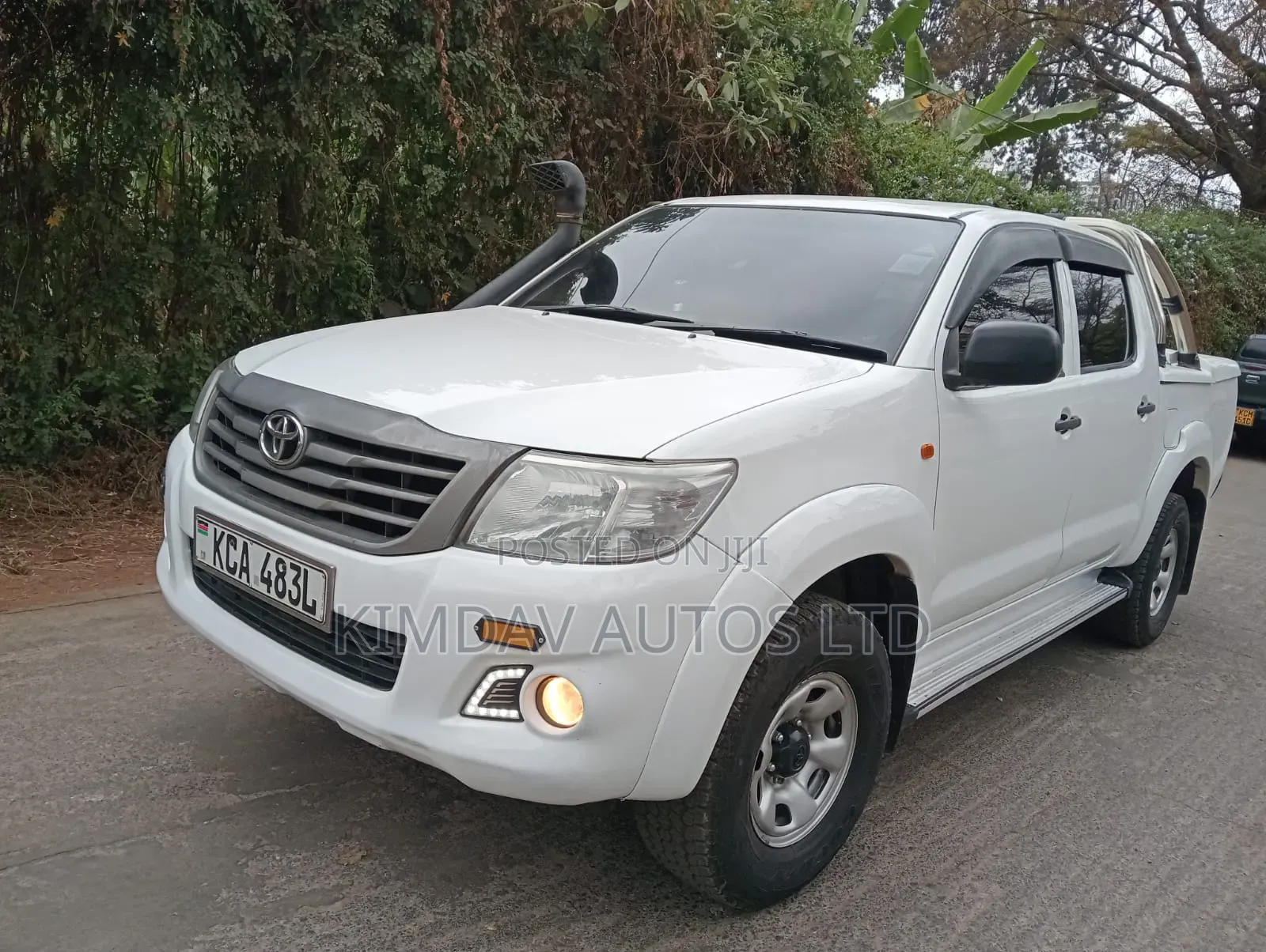Toyota Hilux 2014 White