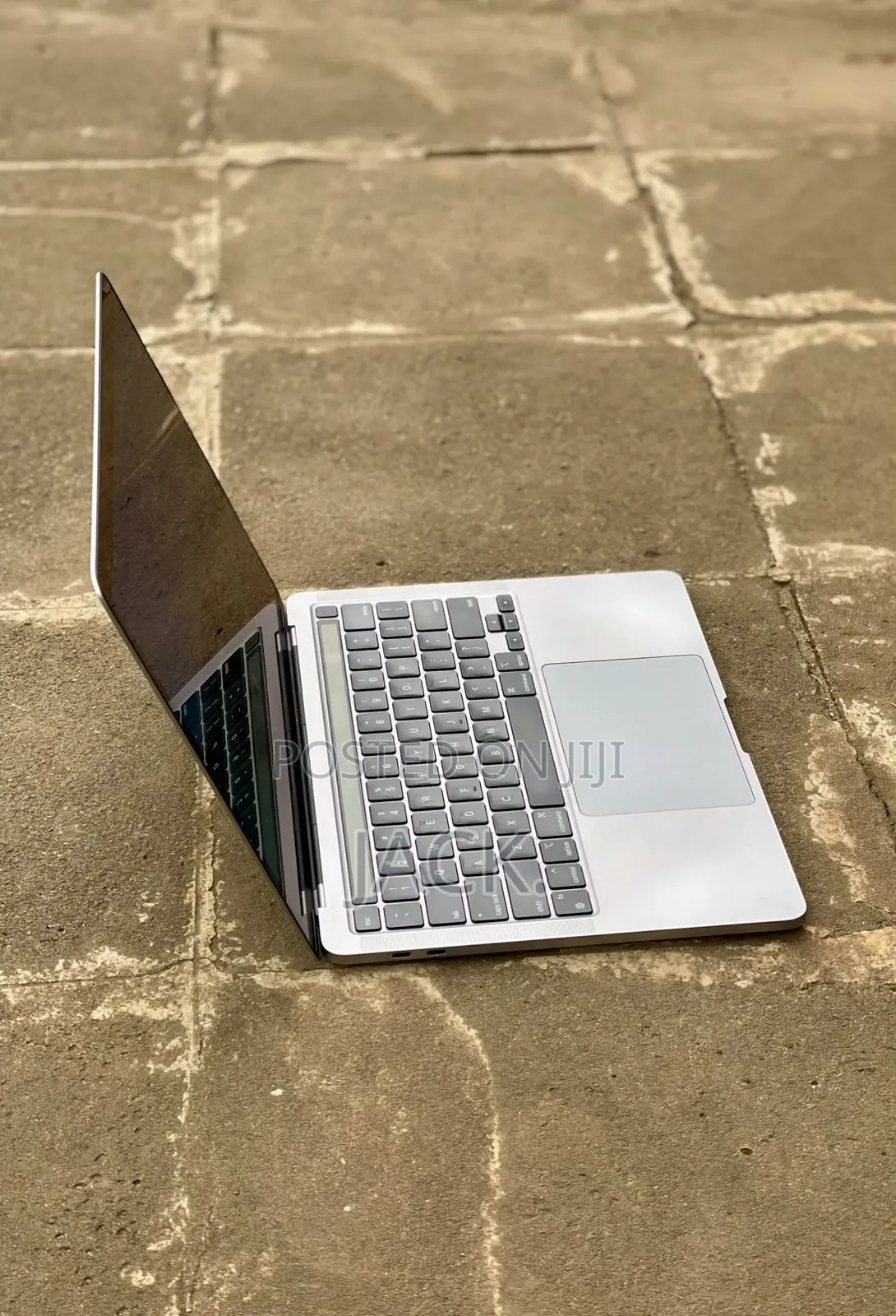 Laptop Apple MacBook Pro 2020 M1 16GB Apple M1 SSD 256GB