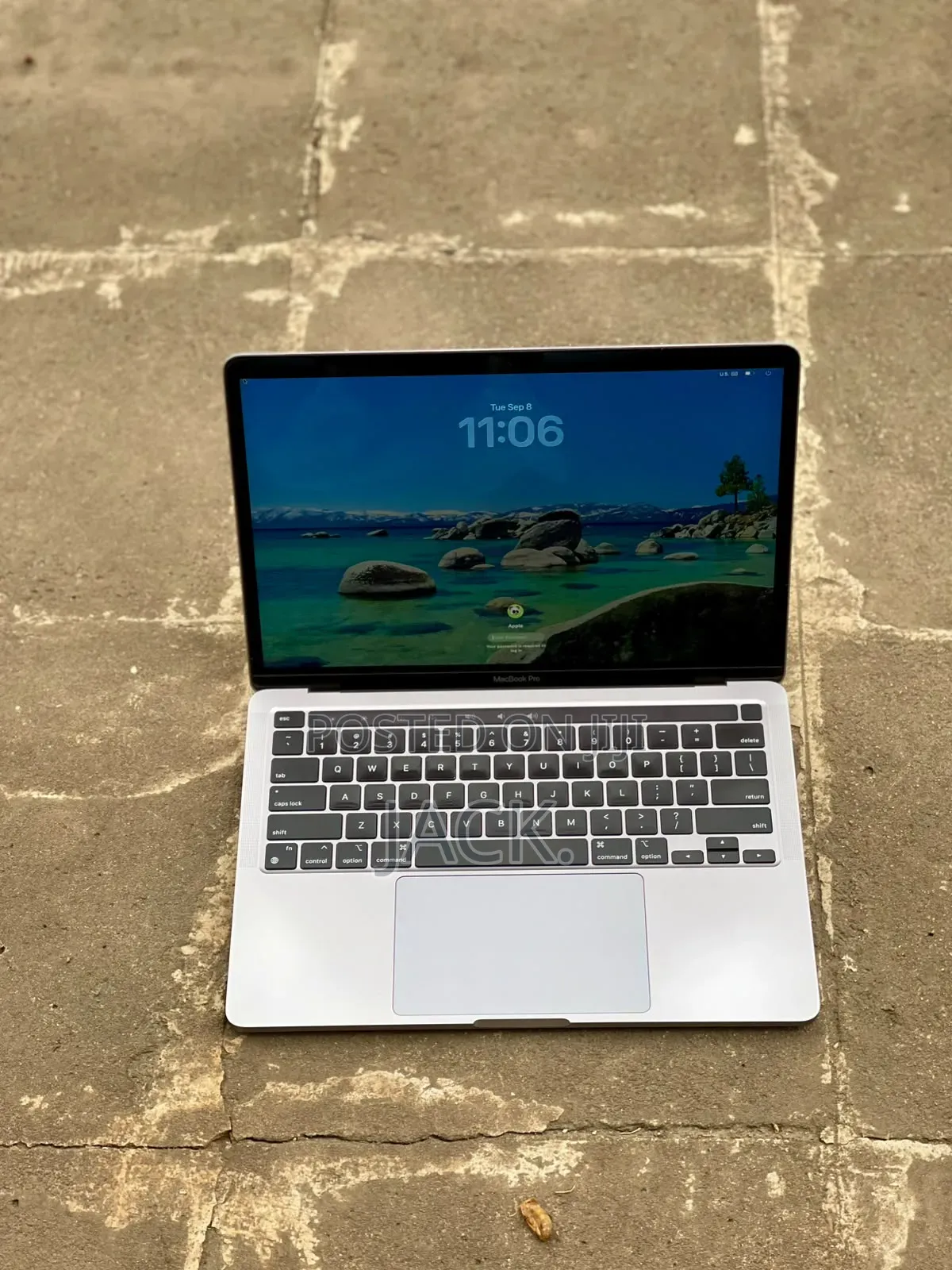 Laptop Apple MacBook Pro 2020 M1 16GB Apple M1 SSD 256GB