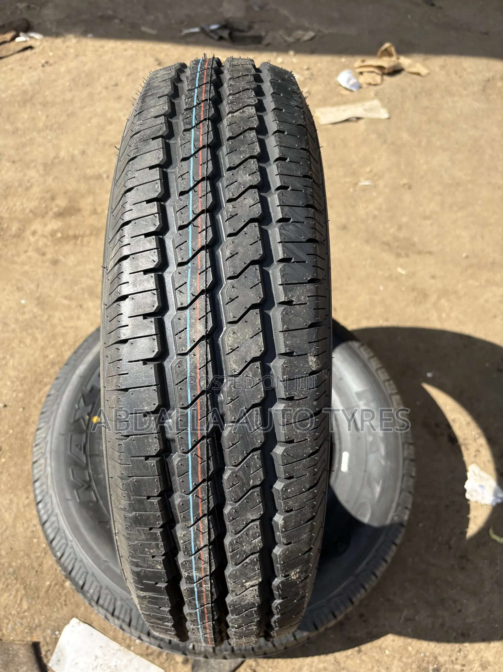 175R14C Maxtrek Tyre