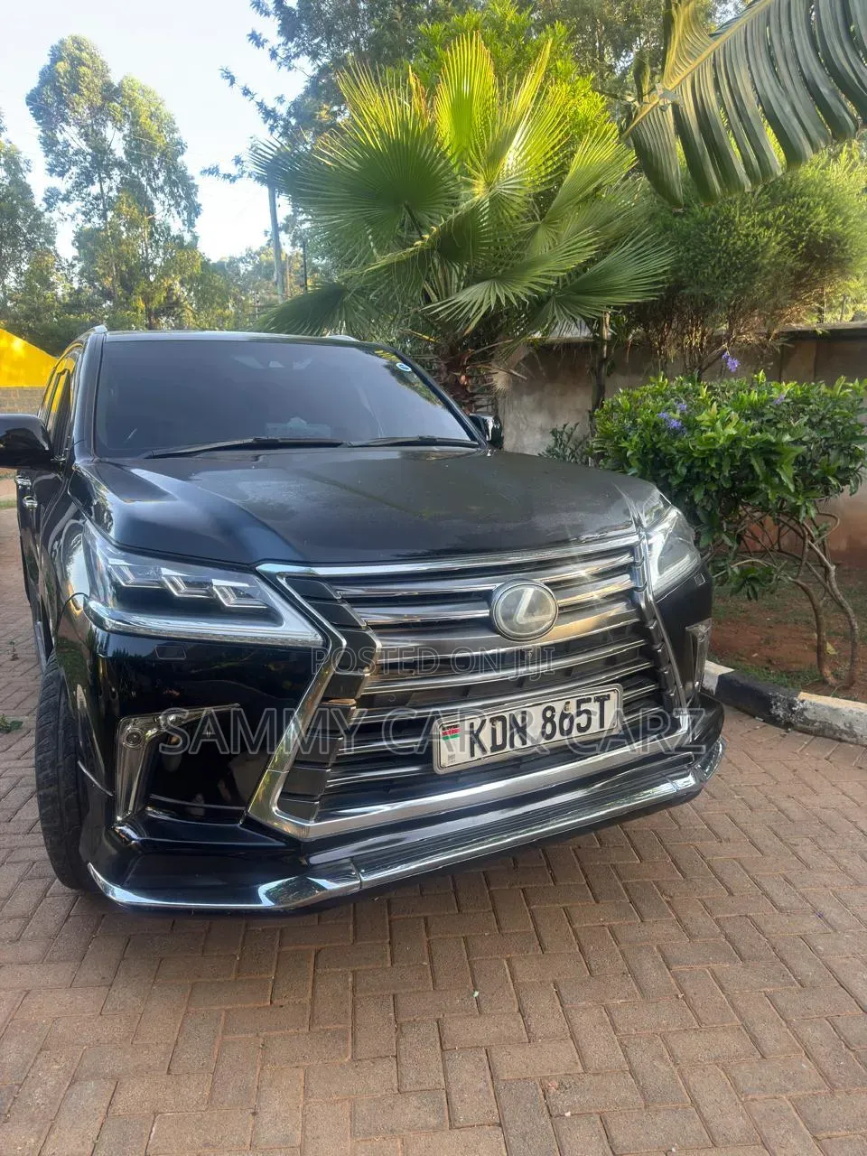 Lexus LX 570 AWD 2016 Black