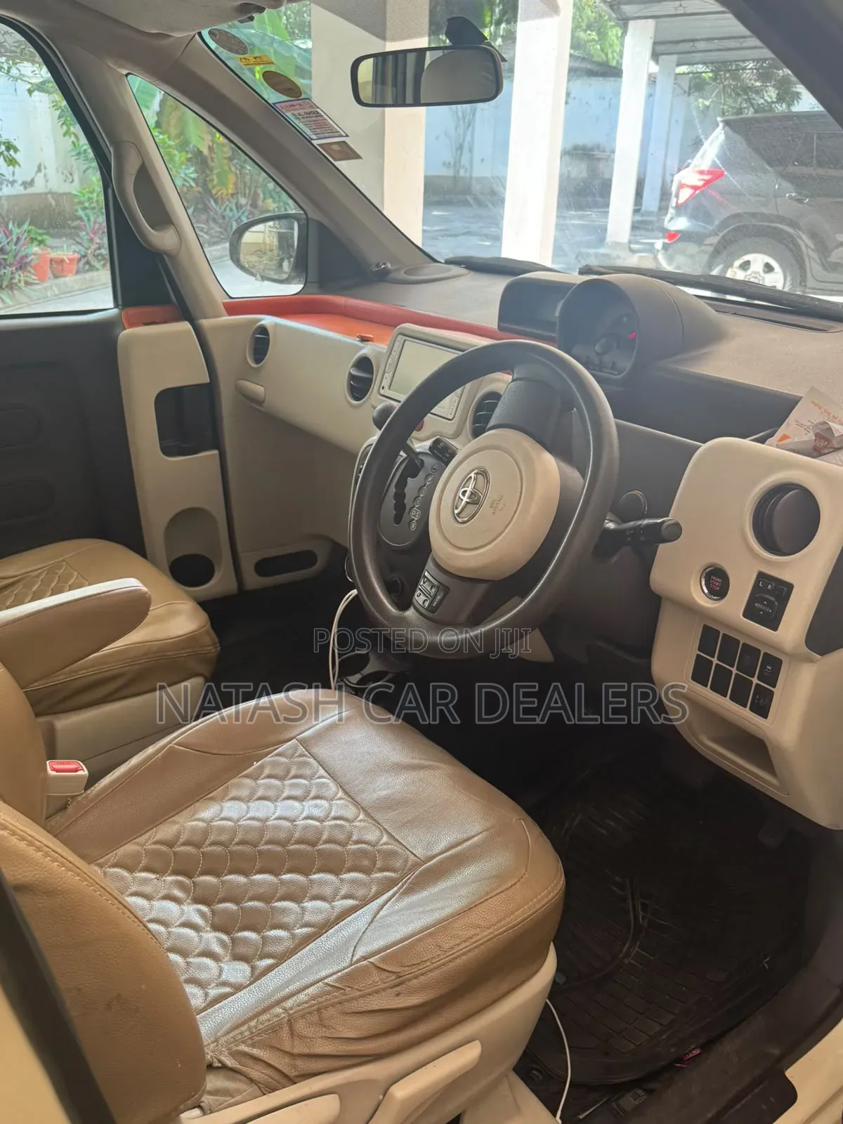 Toyota Porte 2014 Gold