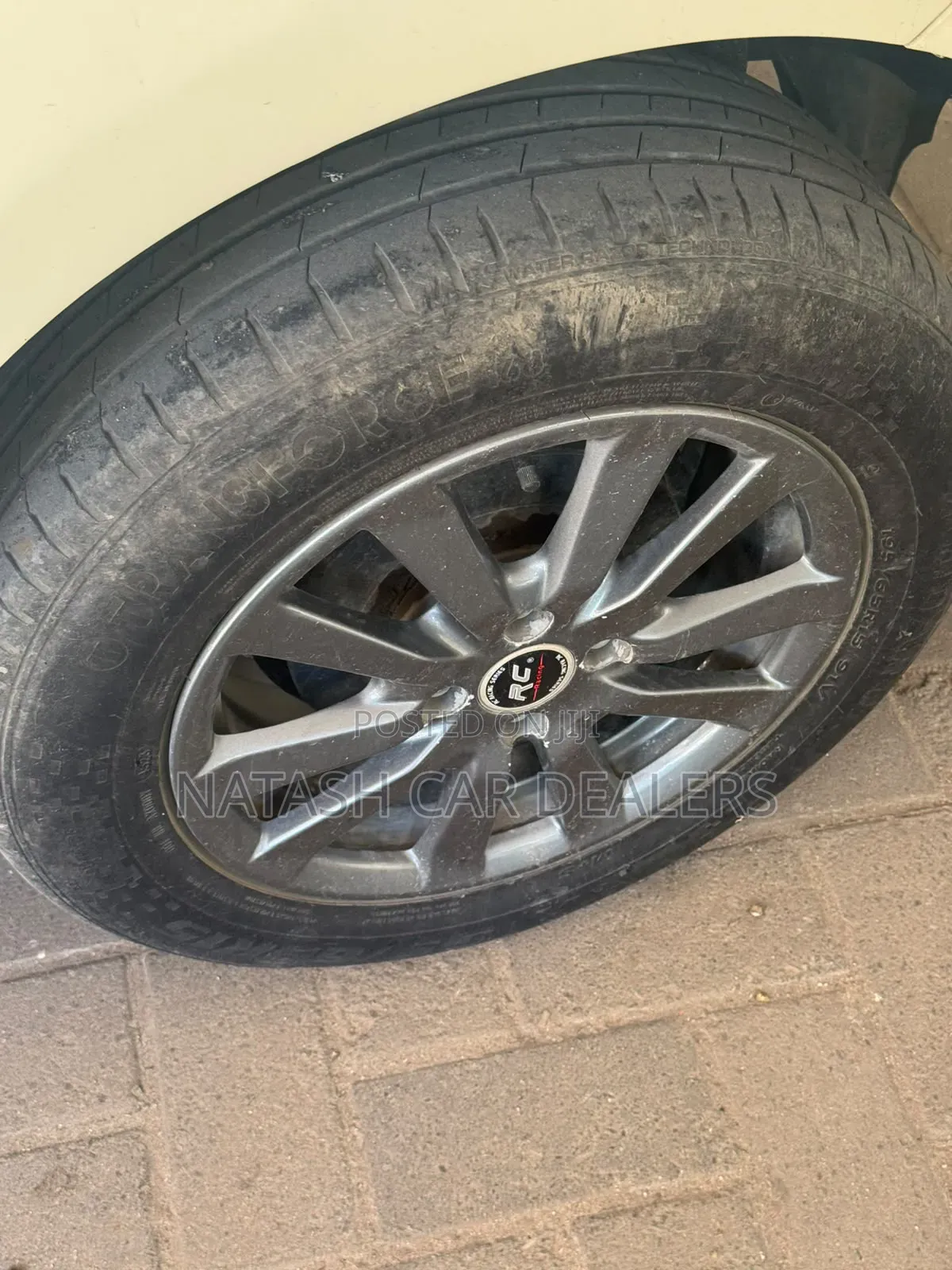 Toyota Porte 2014 Gold