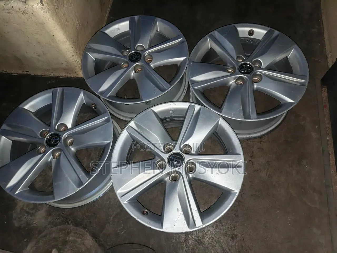 Toyota Rav4, Harrier,vangurd, Alphard,17inch Rims