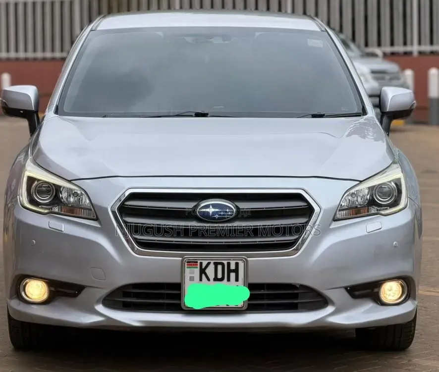 Subaru Legacy 2014 White