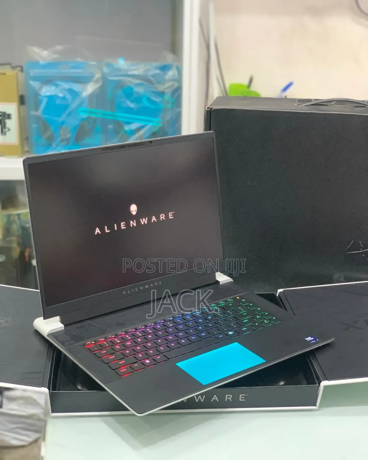 Laptop Dell Allienware M18 R1 32GB Intel Core i9 SSD 1T