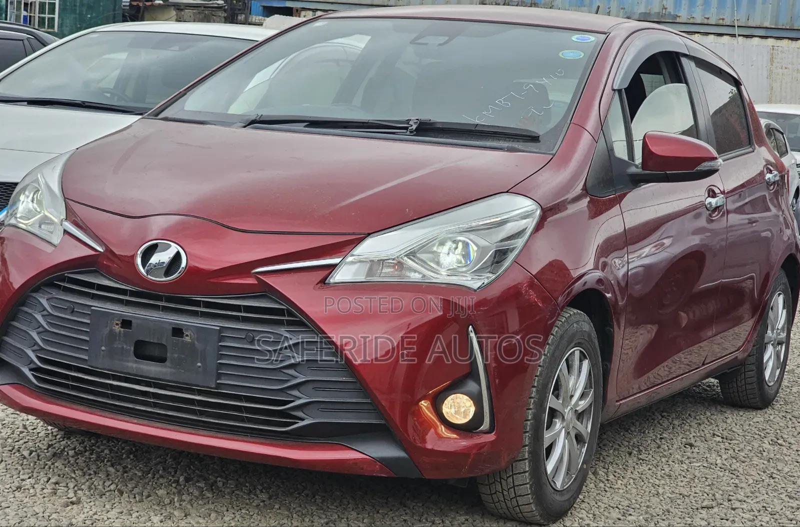 Toyota Vitz 1.3 FWD 5dr 2019 Maroon