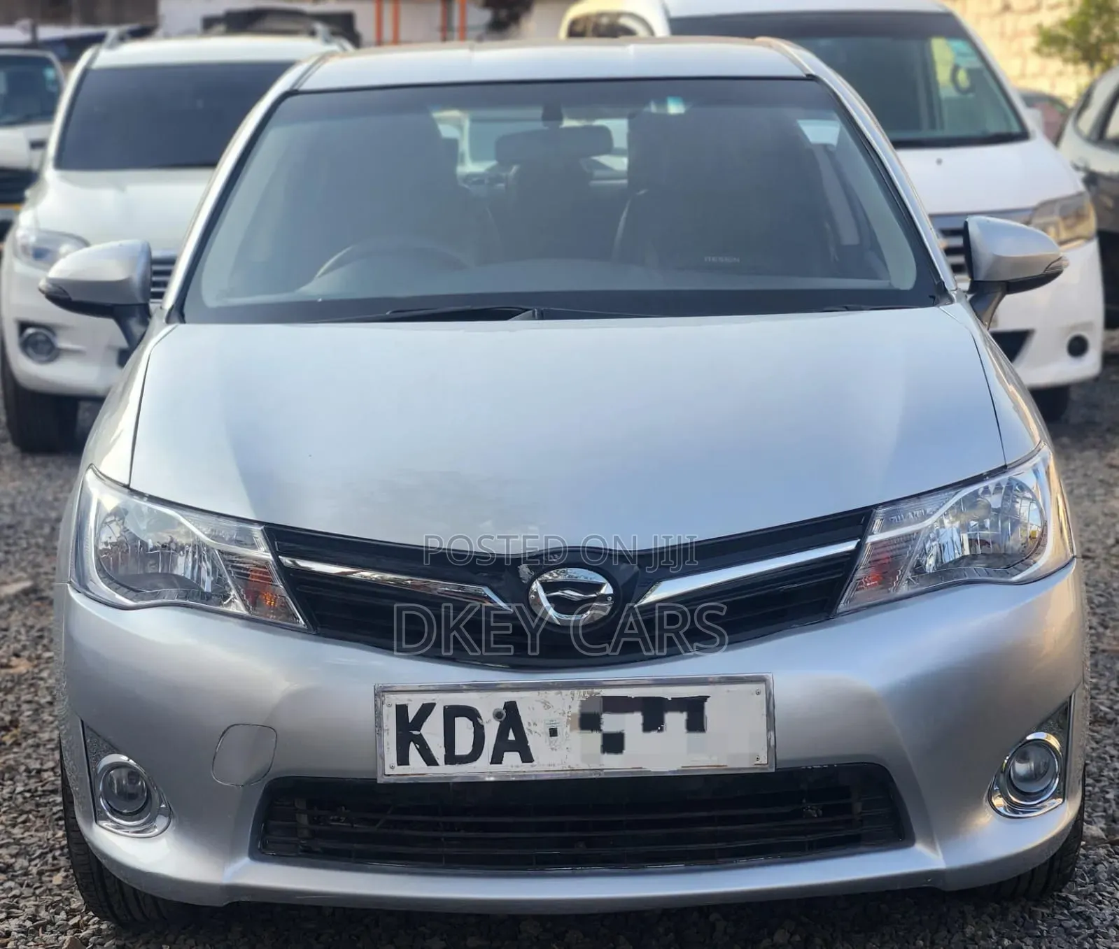 Toyota Axio 2013 Silver