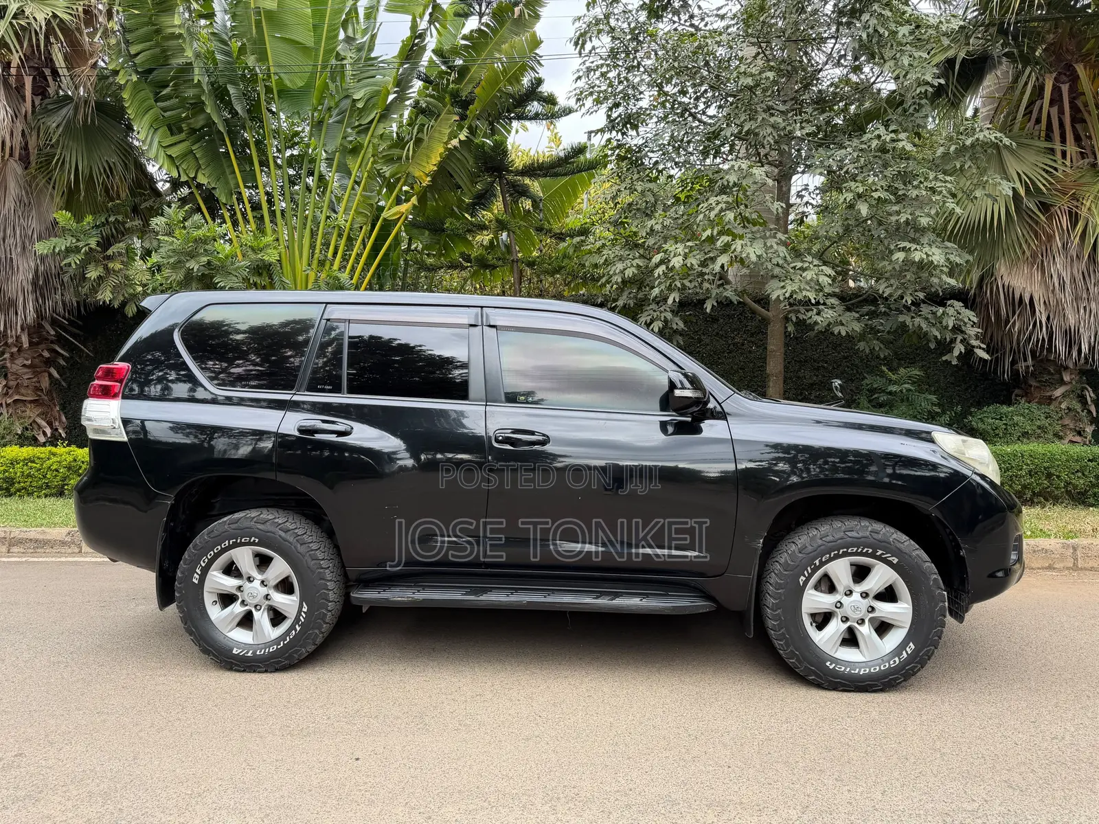 Toyota Land Cruiser Prado 2.7 i 2012 Black