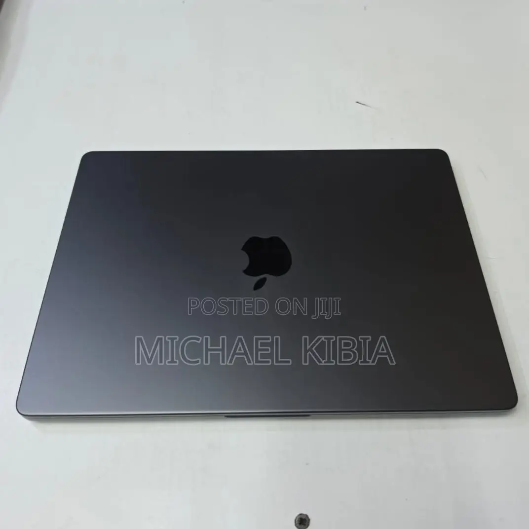 Laptop Apple MacBook Pro 2025 M5 16GB Apple M5 SSD 1T
