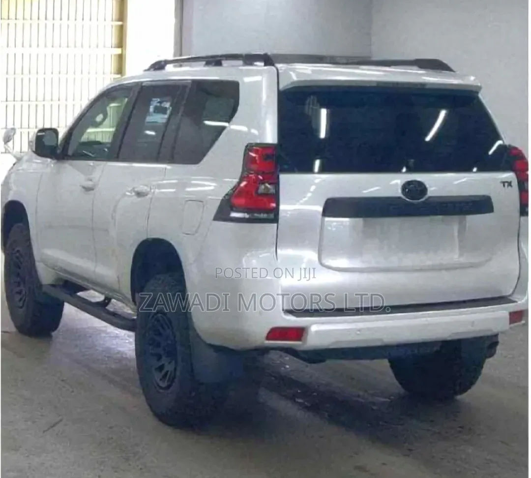 Toyota Land Cruiser Prado 2.7 2020 Pearl