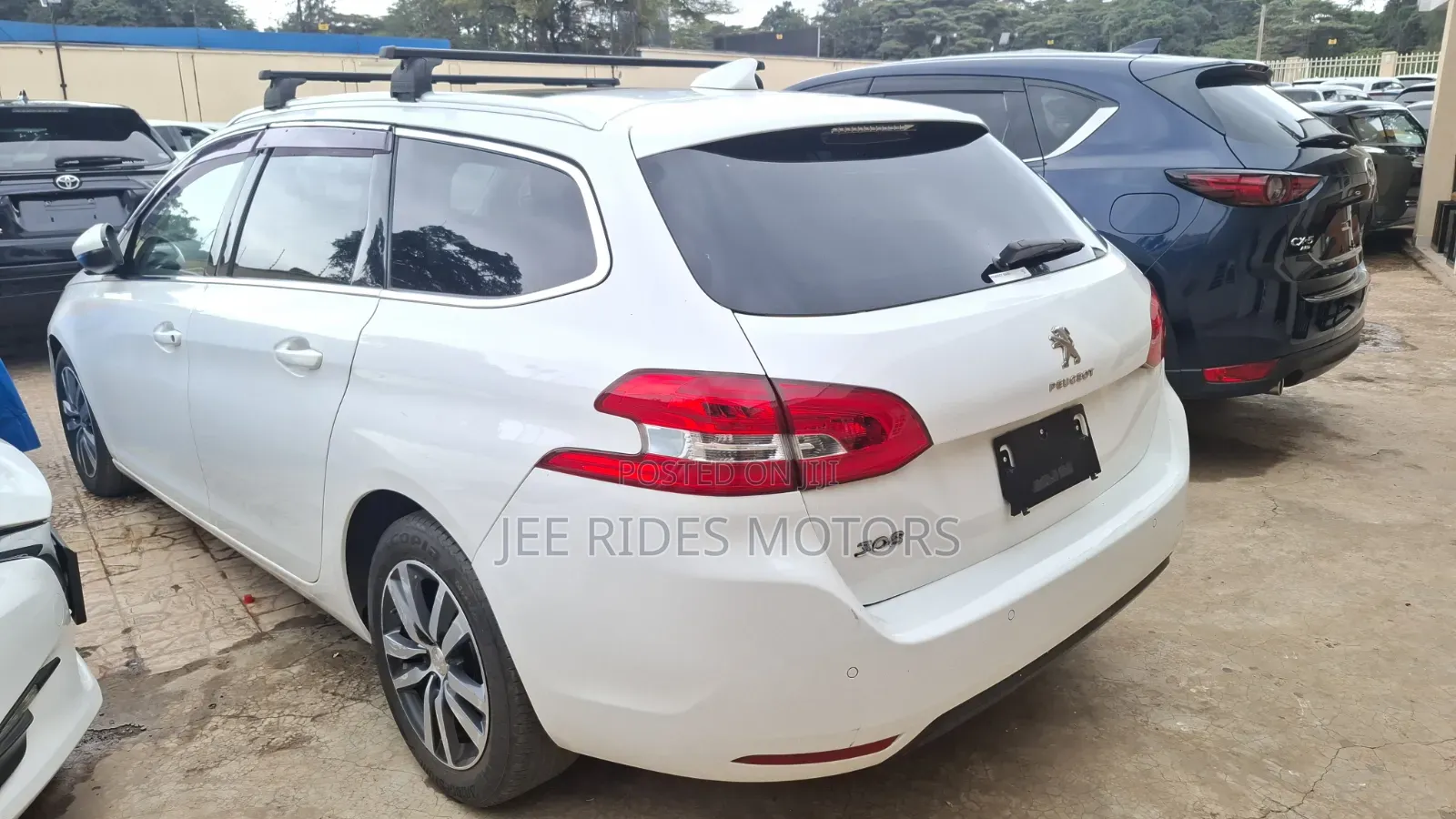 Peugeot 308 2018 White