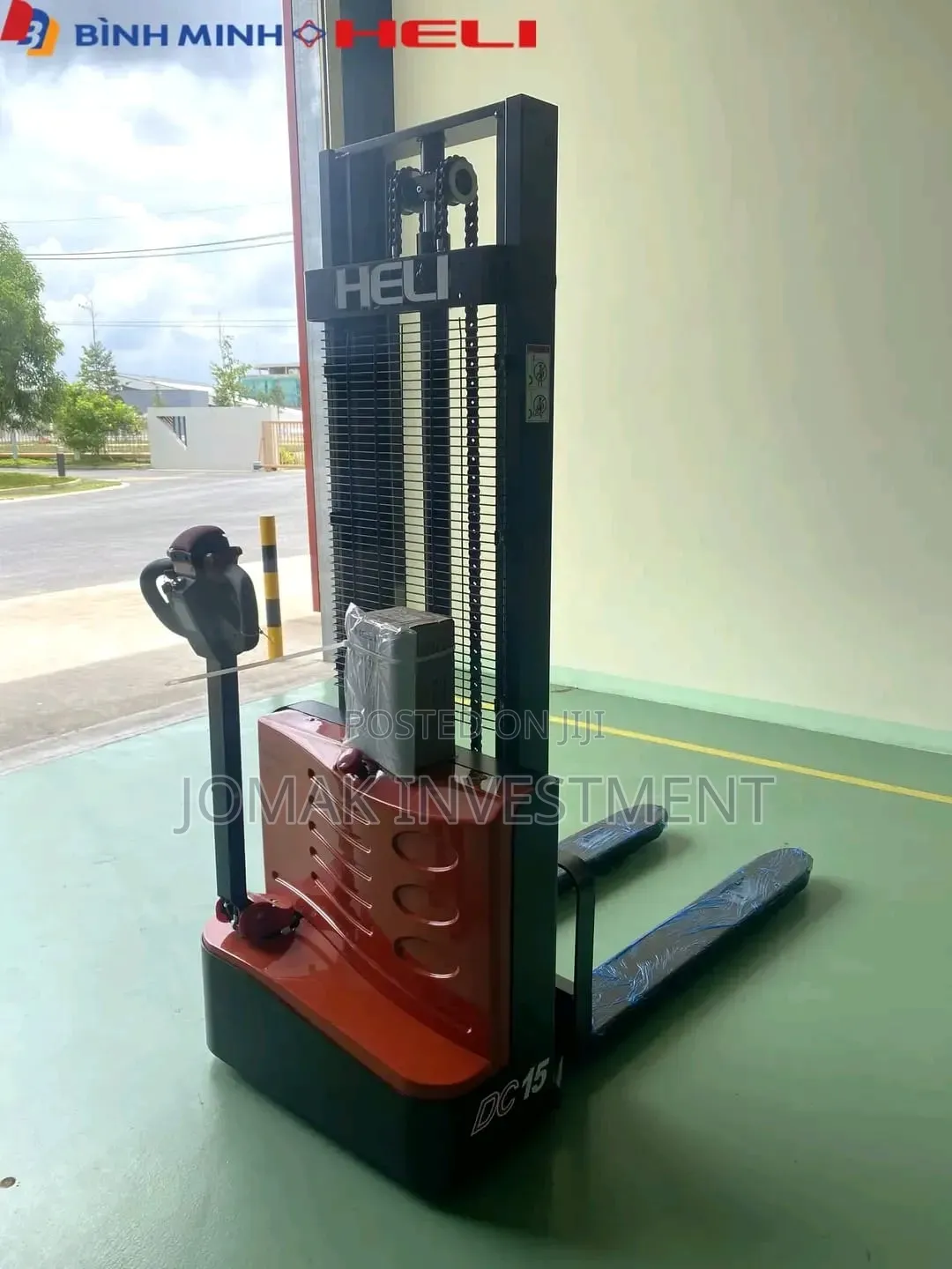 Electric Forklift for Hire