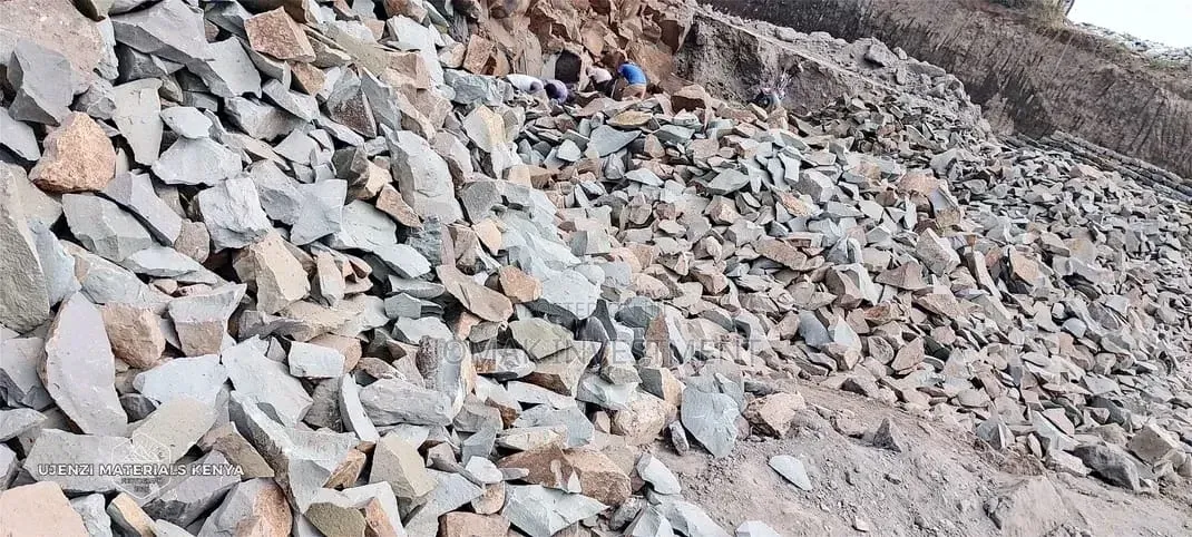 Quarry Chips , McHongo, Hardcore,debris, Murram(Backfilling Materials