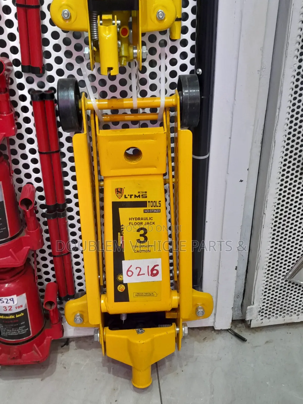 Heavy Duty Hydraulic Car/Vehicle Floor Jack 2 Tonnes and 3 Tonnes