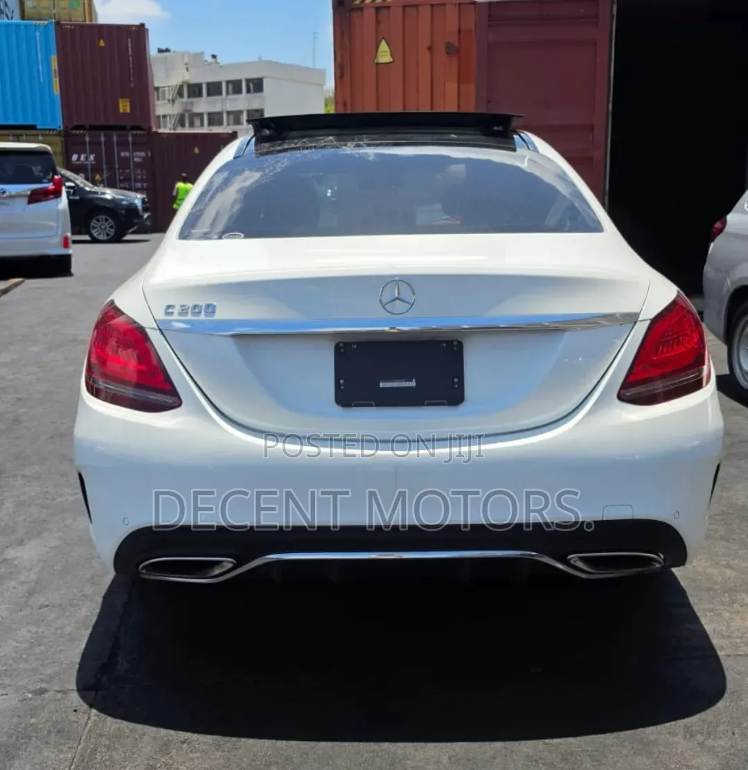 Mercedes-Benz C200 2020 White