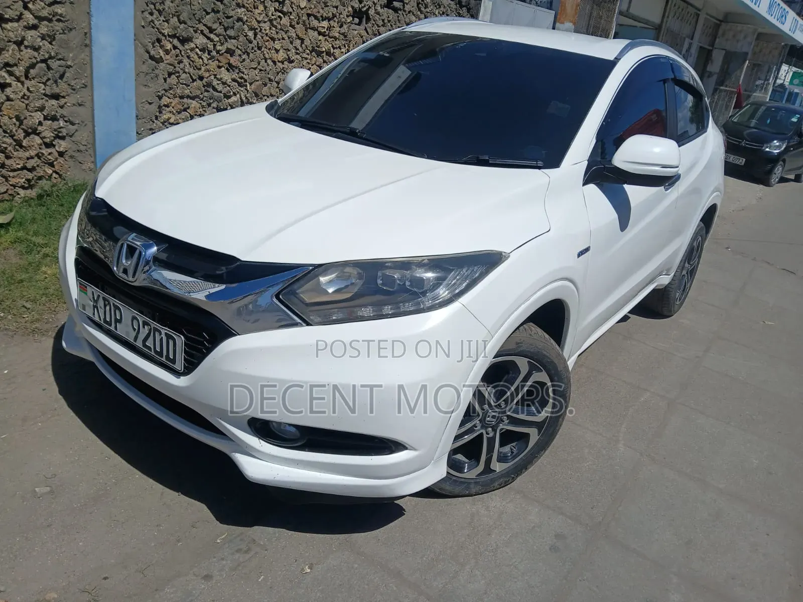 Honda Vezel 1.5 Hybrid 2WD 2018 White