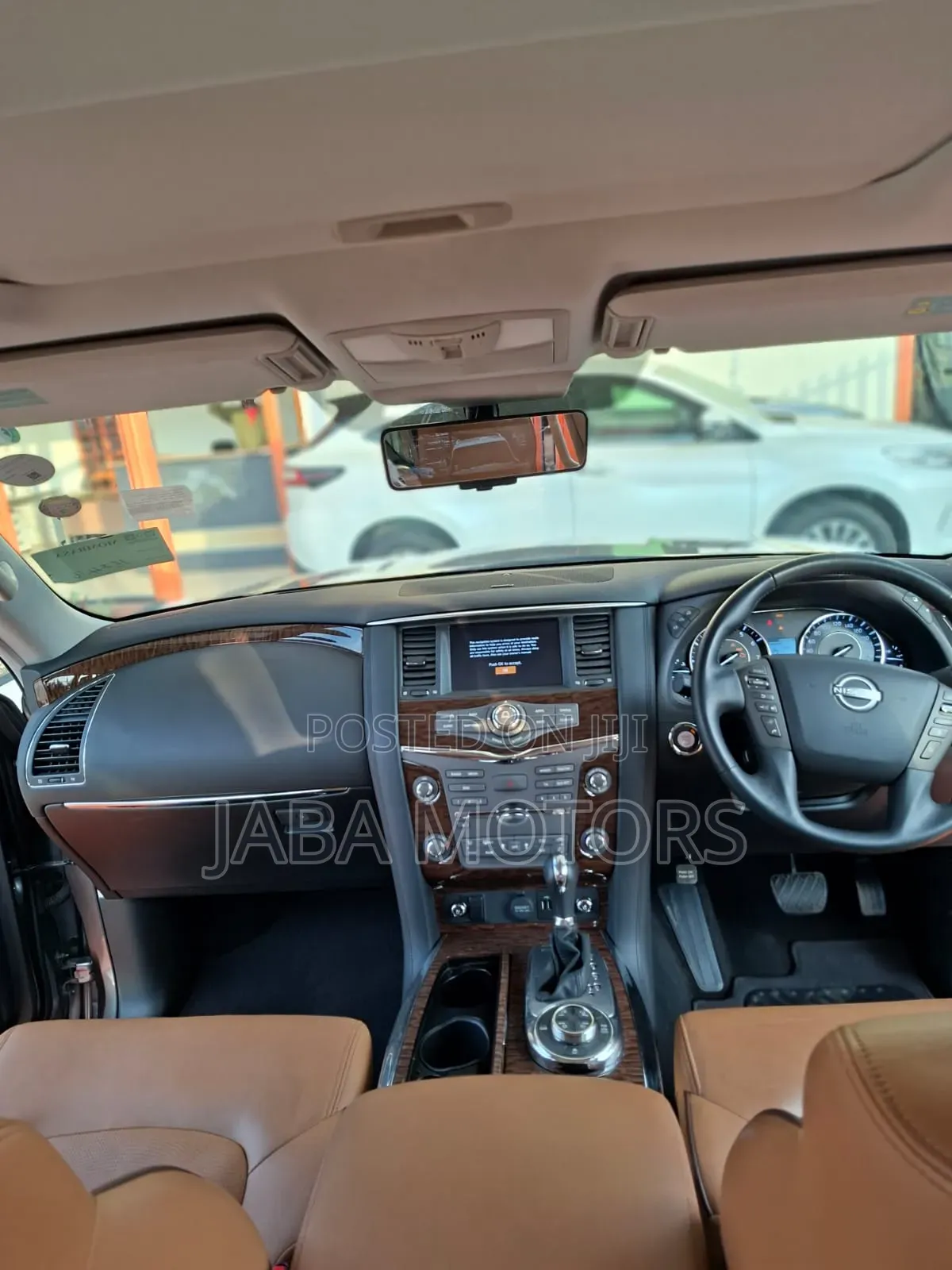Nissan Patrol 2022 Silver