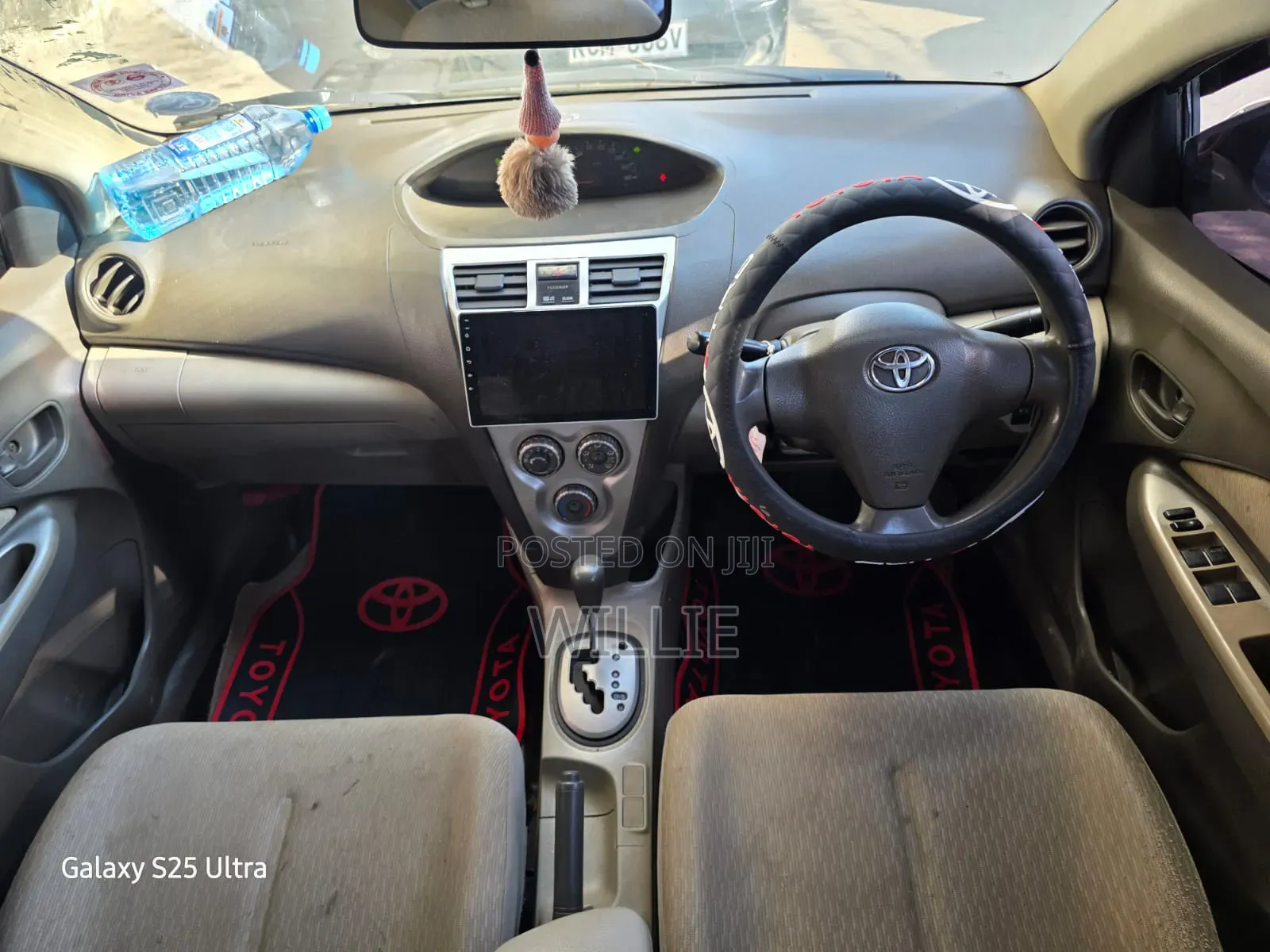Toyota Belta 2009 Silver