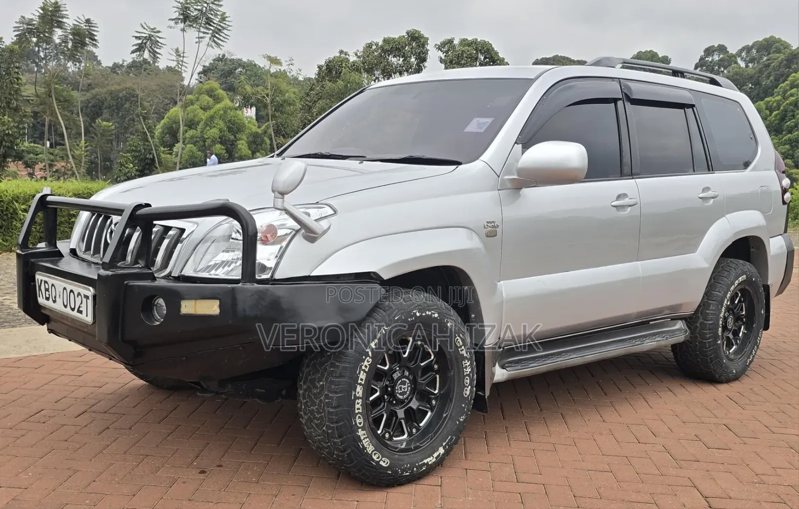 Toyota Land Cruiser Prado 2005 Silver