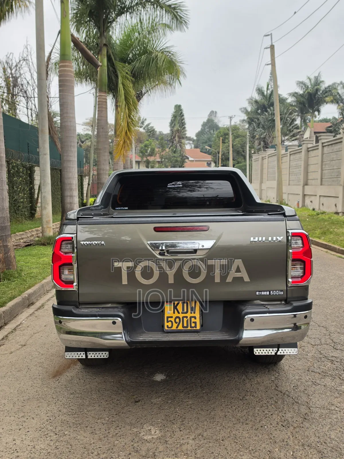 Toyota Hilux Revo Smart Cab Deisel 2.4 AWD 2022 Gold