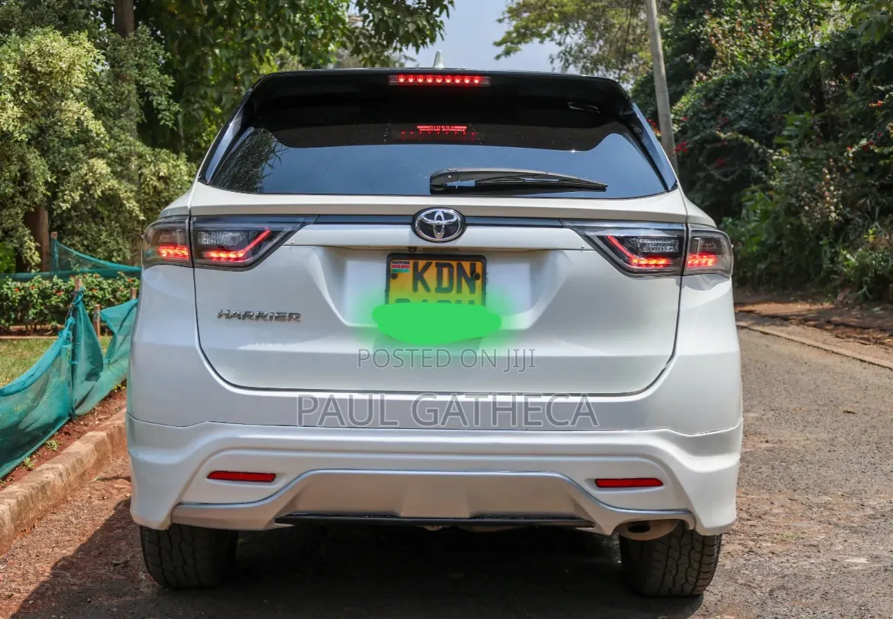 Toyota Harrier 2016 White