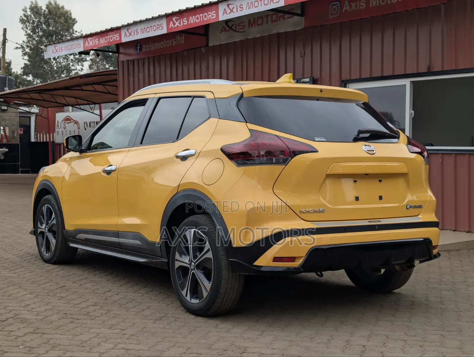 Nissan Kicks S 2020 Yellow