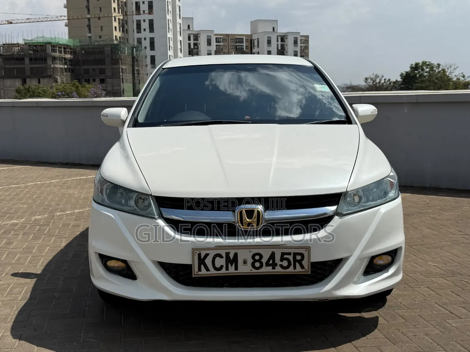 Honda Stream 2010 White