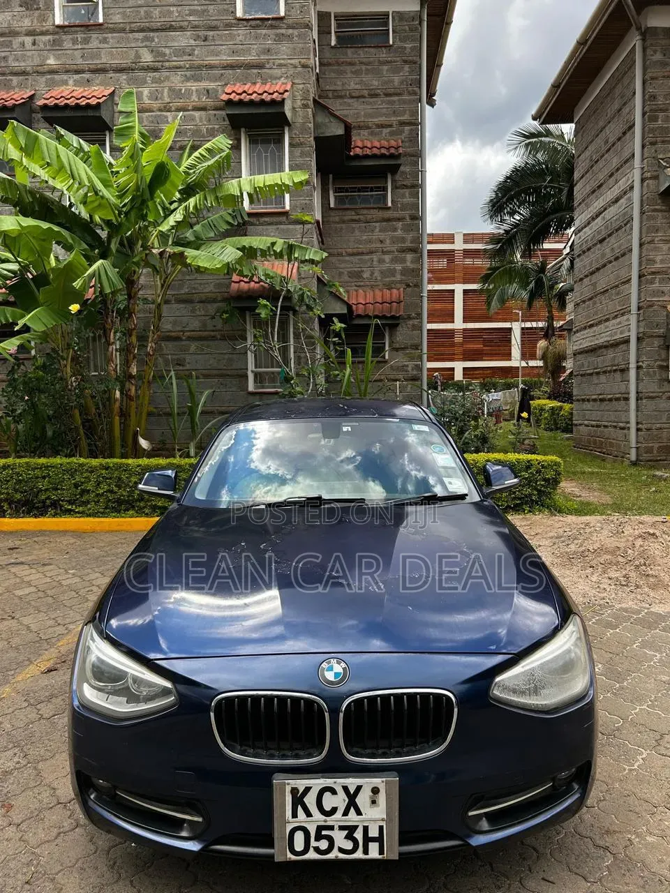 BMW 118i 2012 Blue