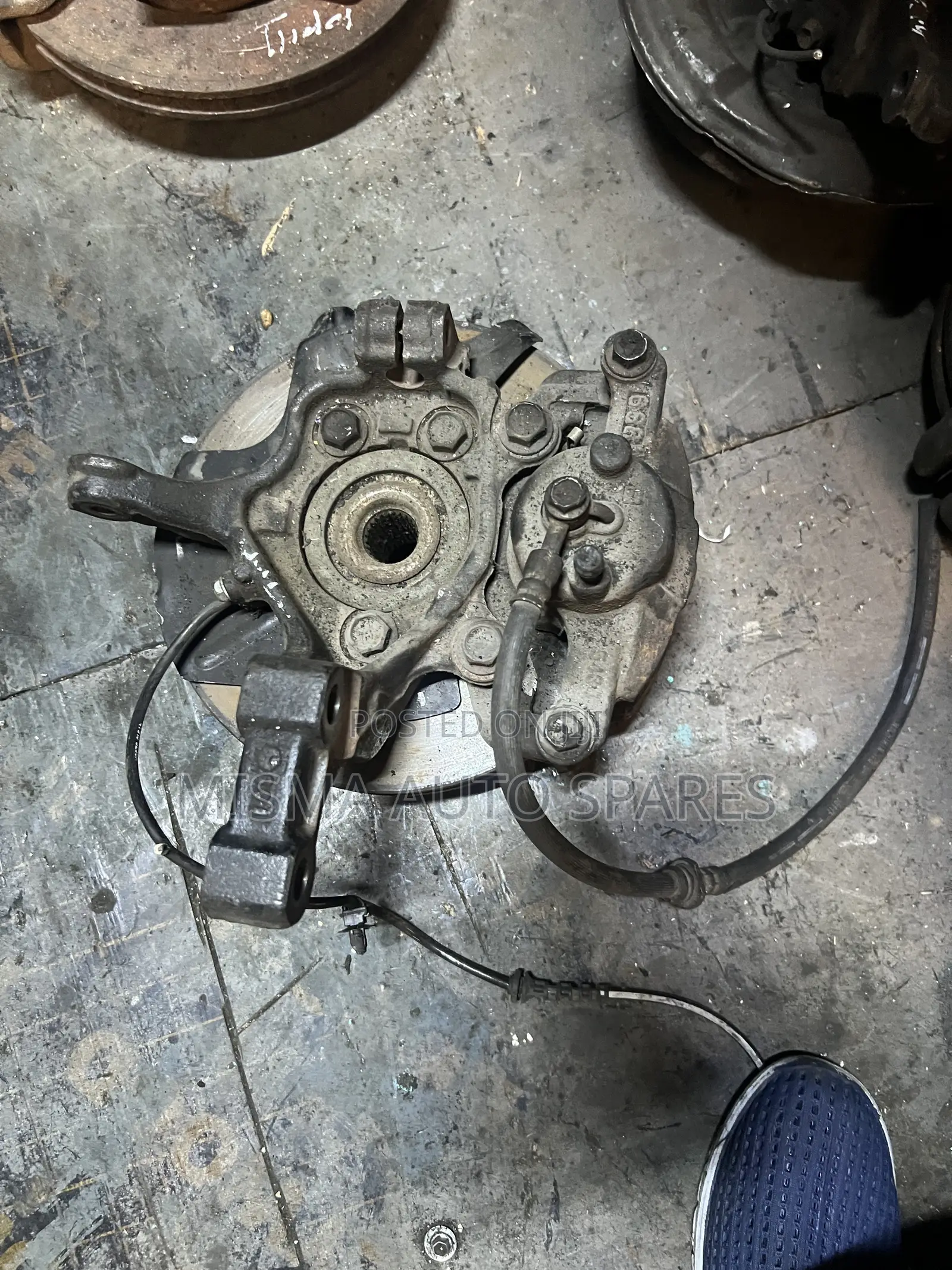 Tiida Calliper/Hub/Disc