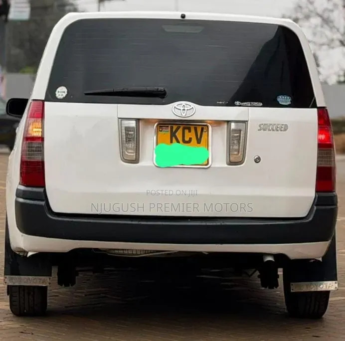 Toyota Succeed 2012 White