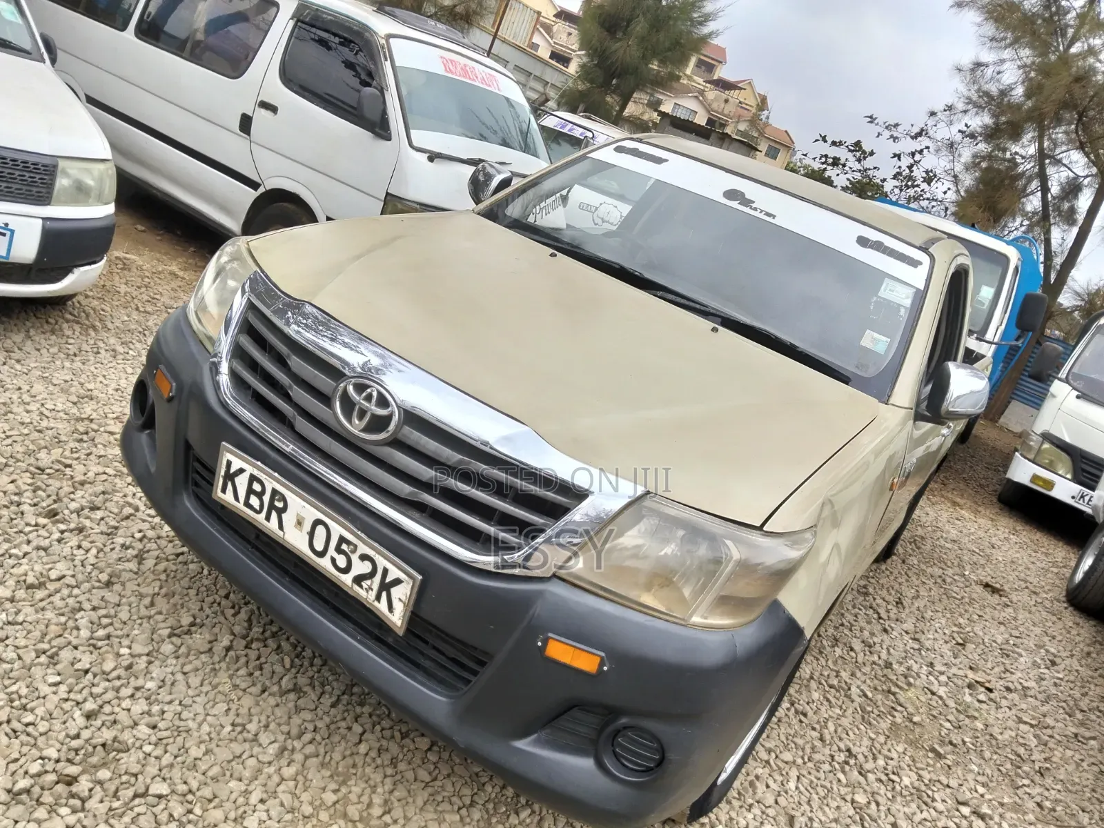 Toyota Hilux 2012 Gold