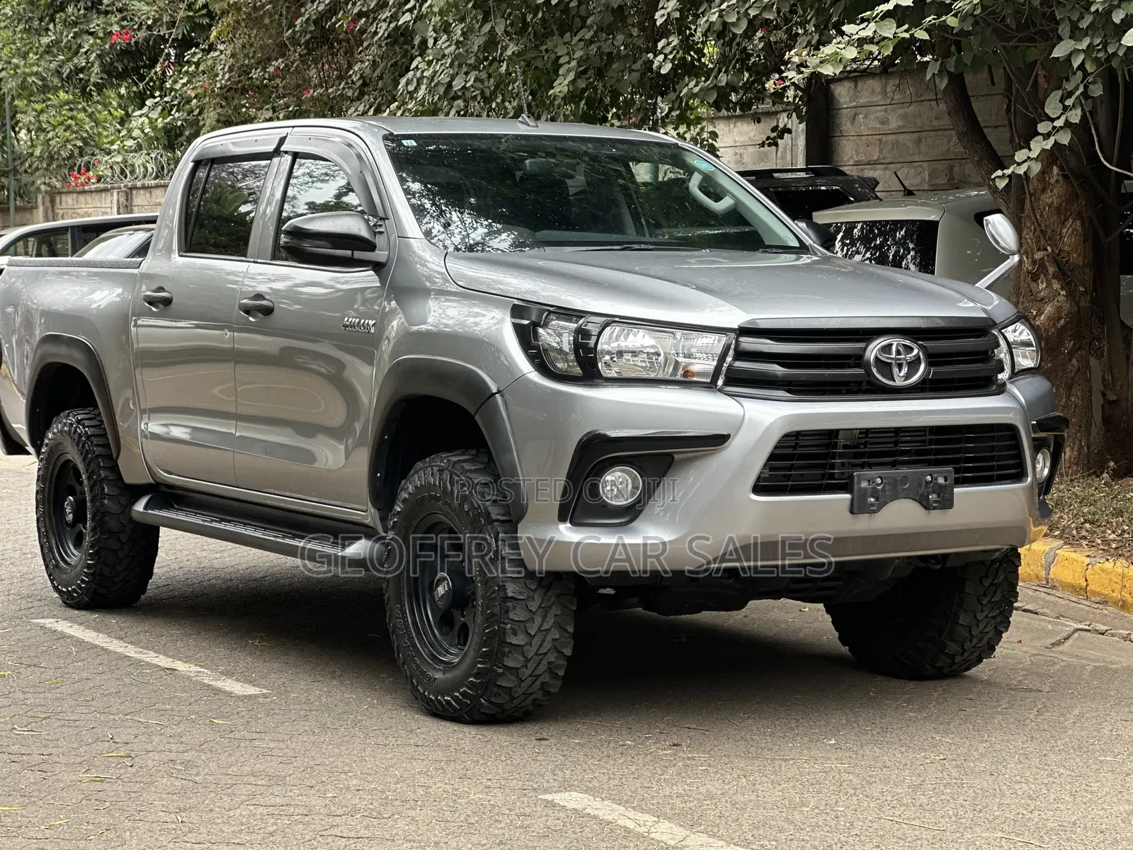 Toyota Hilux Revo Double Cab Deisel 2.4 RWD 2019 Silver