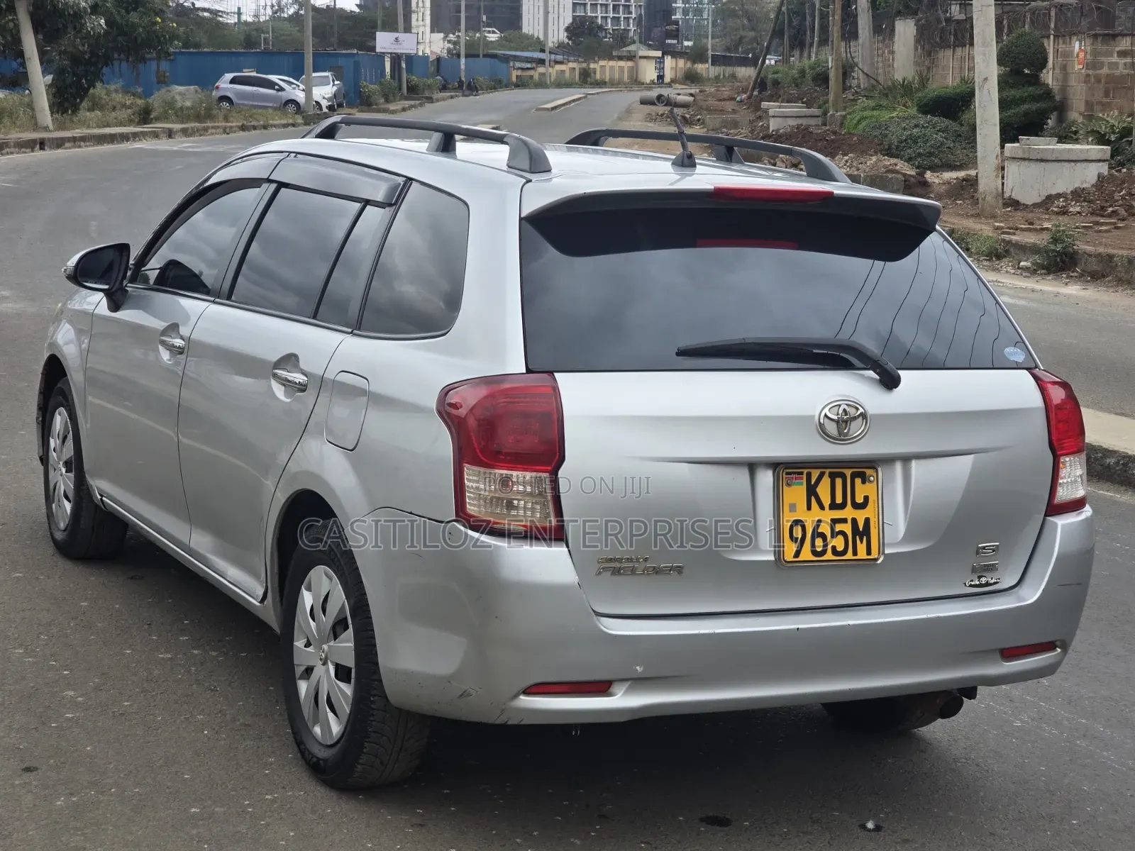 Toyota Corolla Fielder 1.5 Petrol FWD 2014 Silver