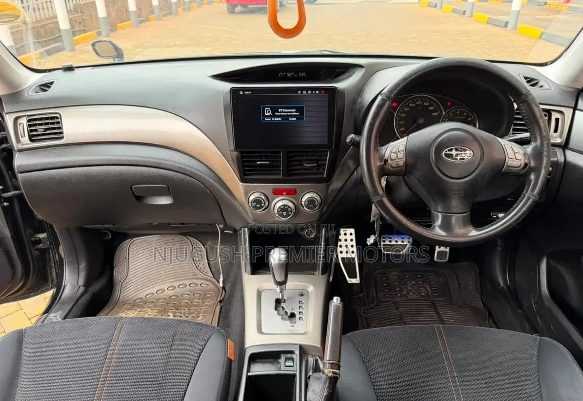 Subaru Forester 2010 Black