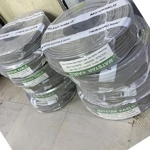 . MatStar 90 Metres 2.5mm Twin Earth Heavy Duty PVC Wiring Wire