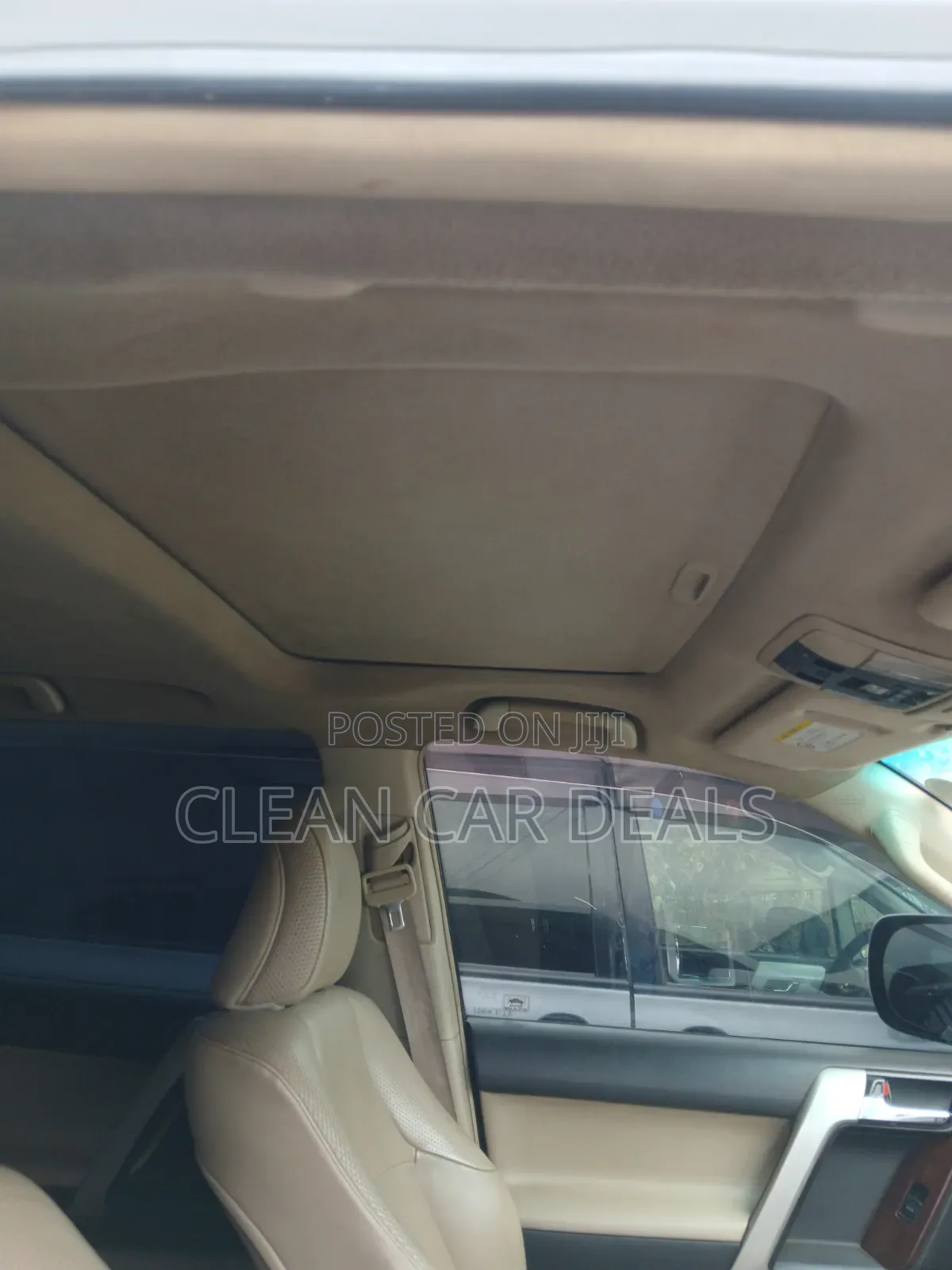 Toyota Land Cruiser Prado 2011 White