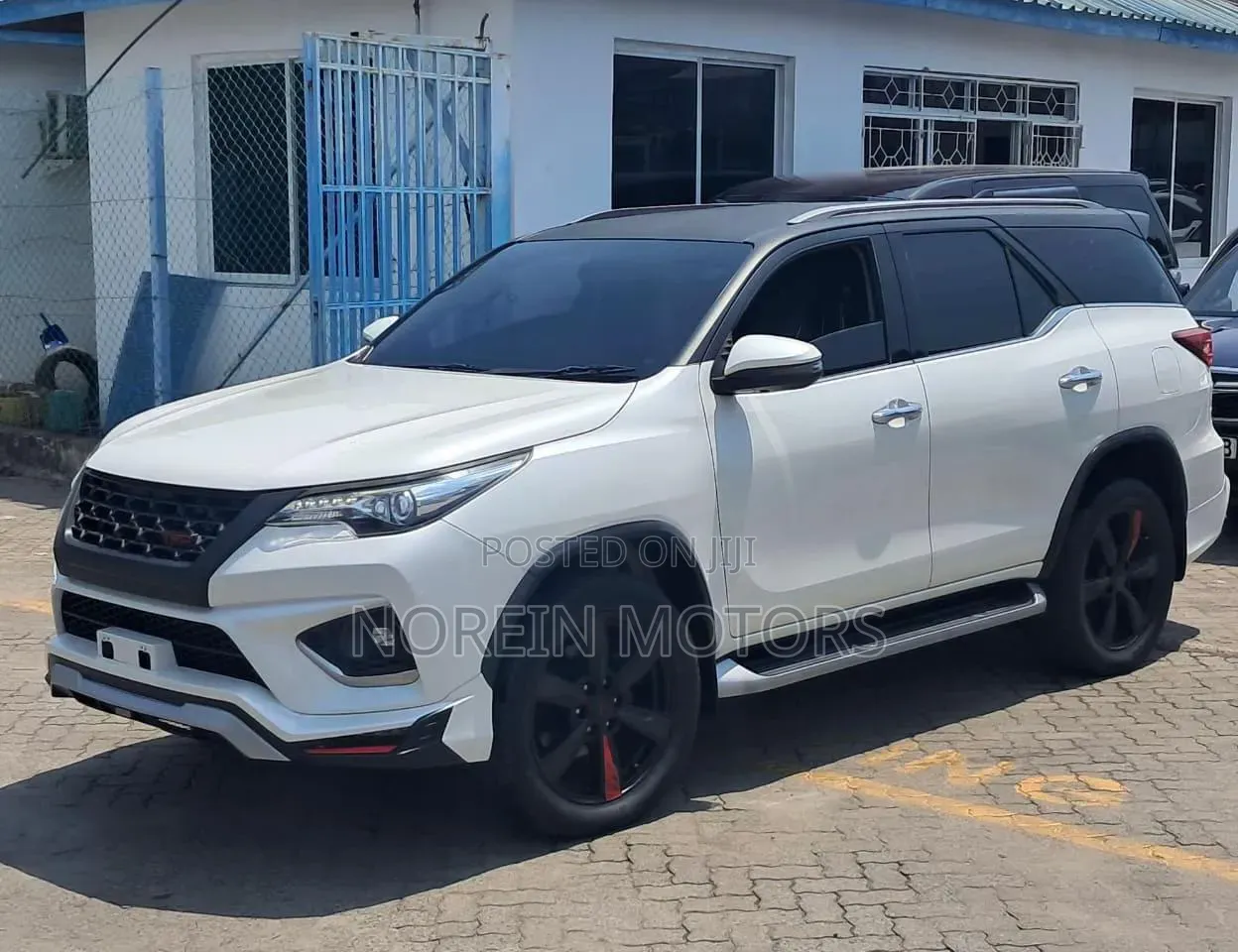 Toyota Fortuner 2019 Teal