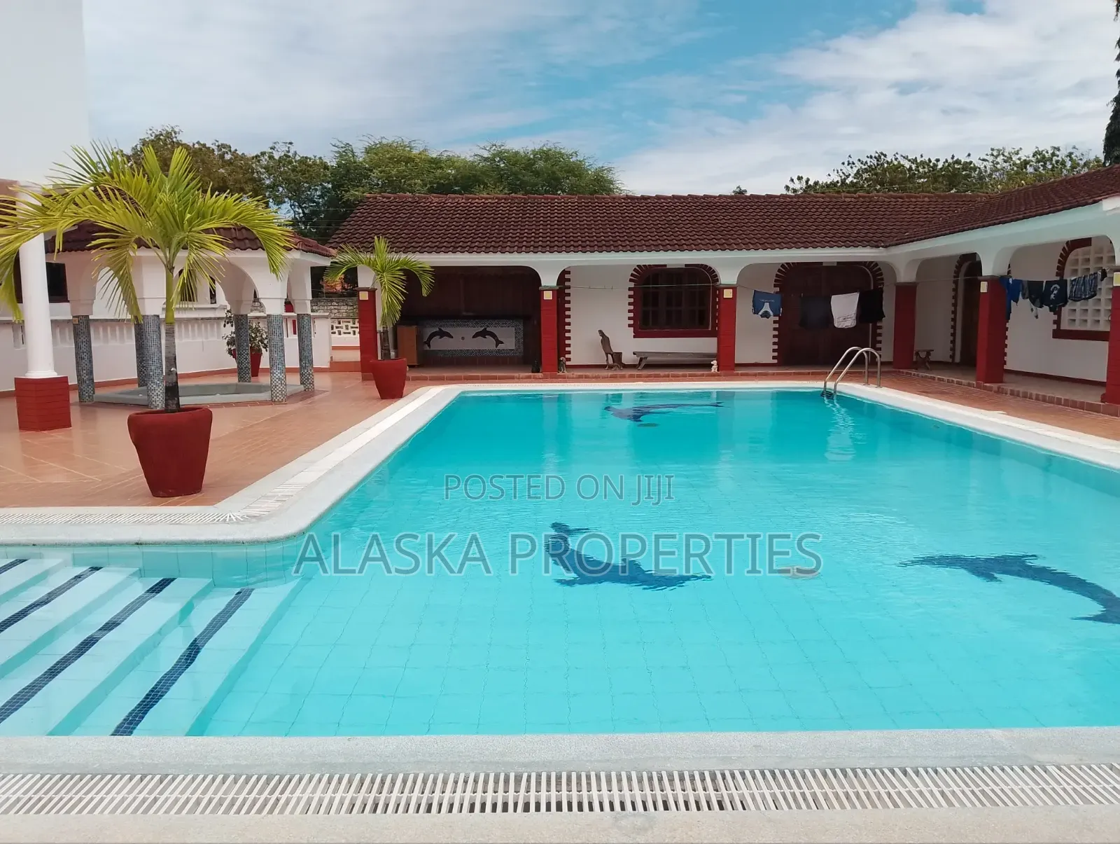 5bdrm Maisonette in Old Nyali for sale