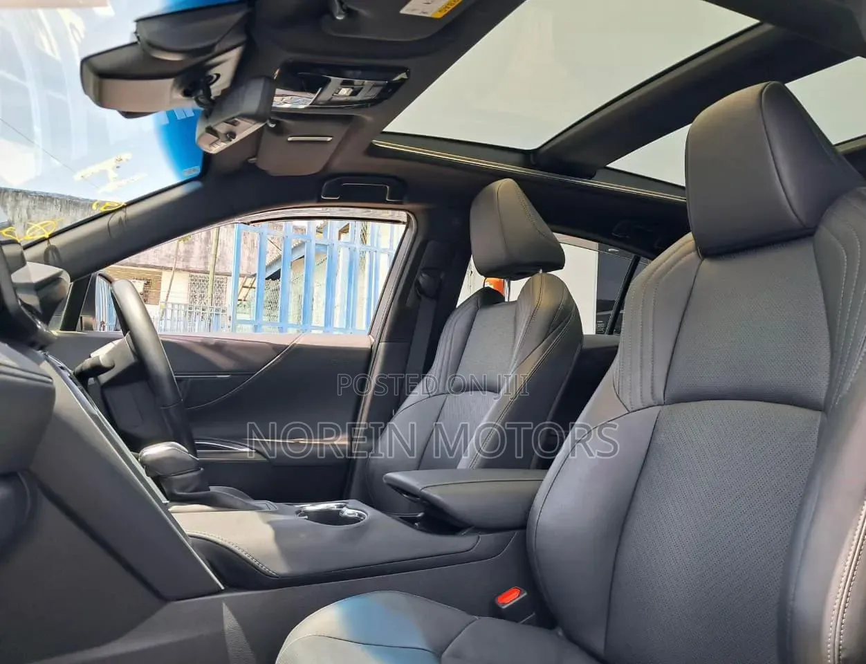 Toyota Harrier 2021 White