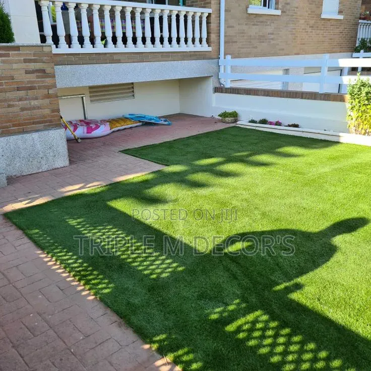 Premium Artificial Turf Flooring for Landscape Renovations