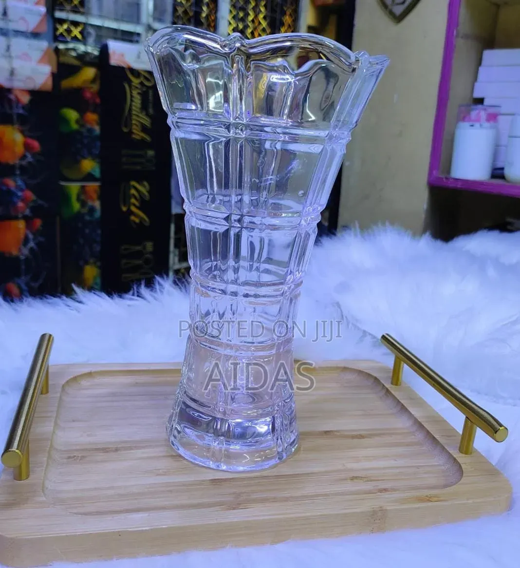 Clear Vase – Elegant Glass Flower Vase