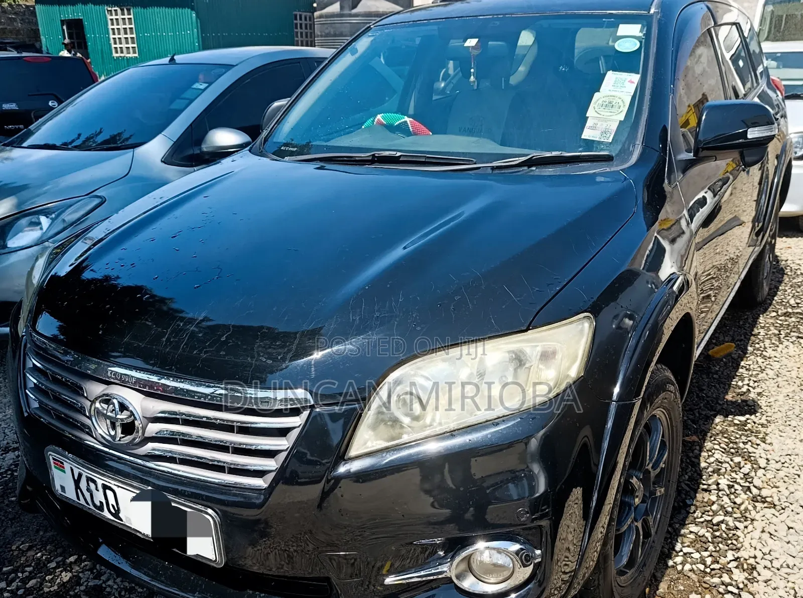 Toyota Vanguard 2012 Black