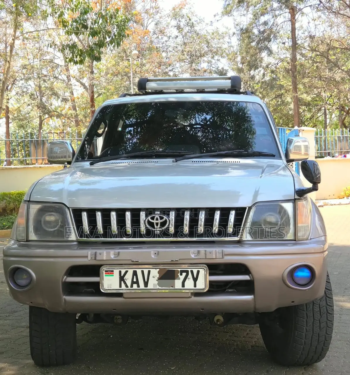 Toyota Land Cruiser Prado 1999 Silver