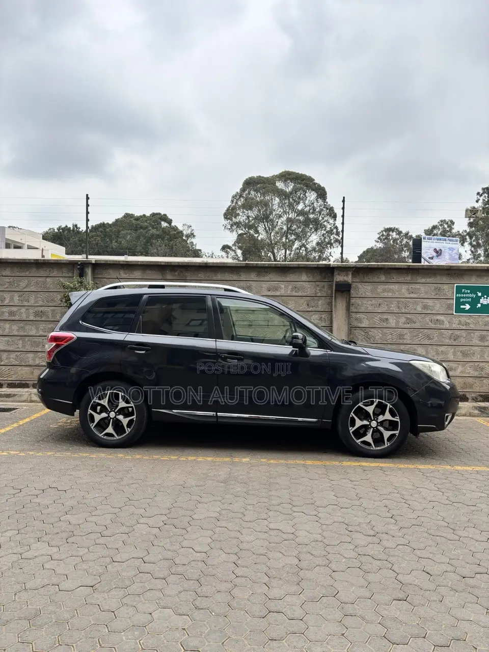 Subaru Forester 2015 Black