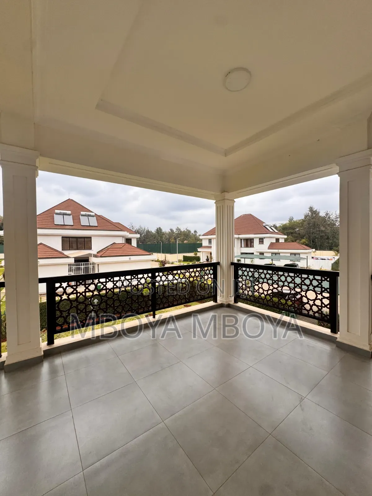 4bdrm Townhouse / Terrace in Karen, Hardy for rent