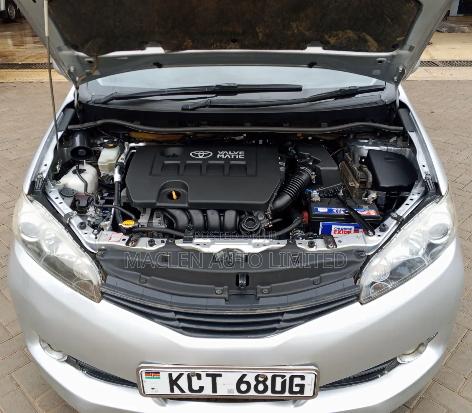 Toyota Wish 2011 Silver