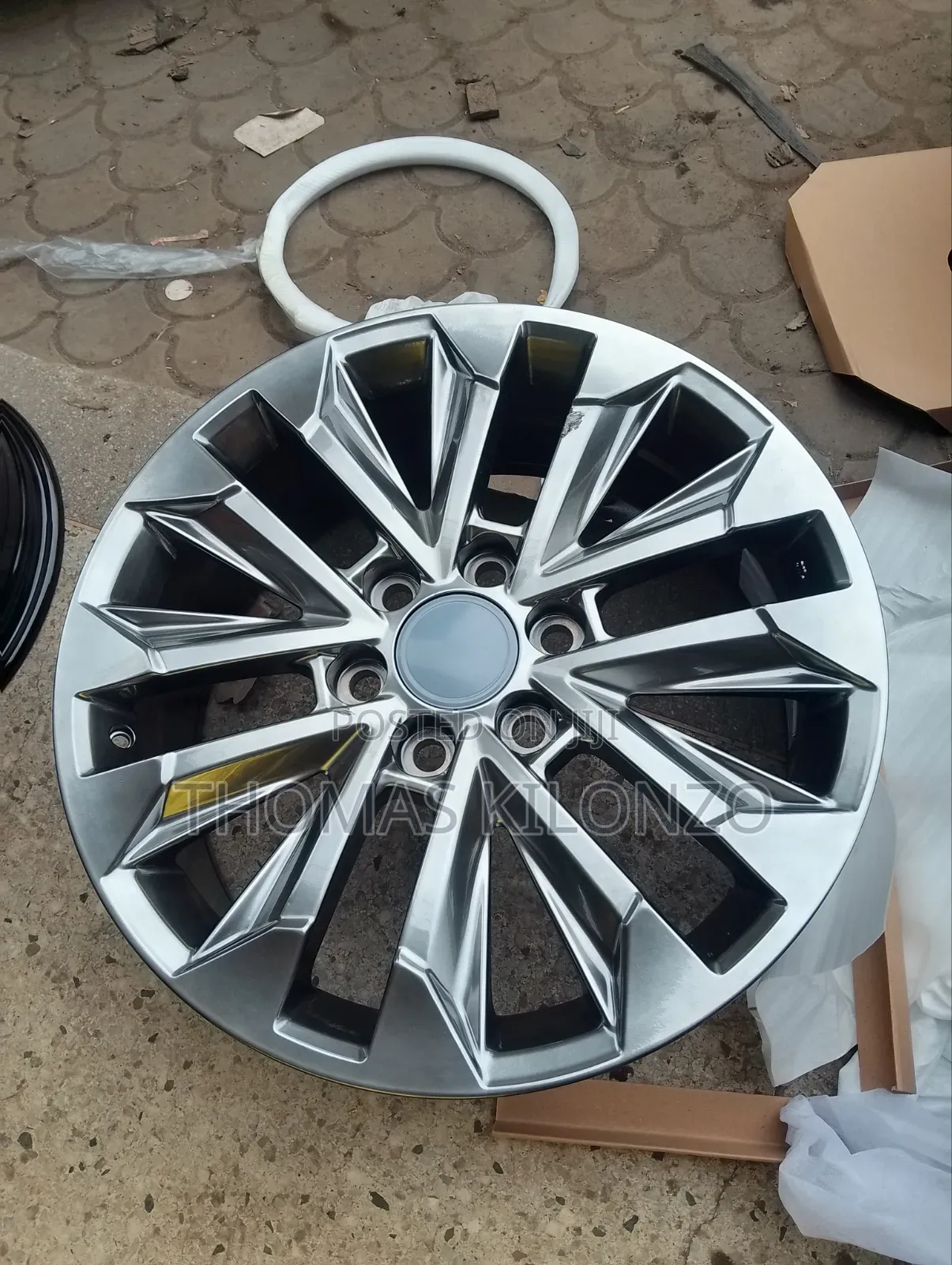 20 Inches Landcruiser V8 Sports Rims