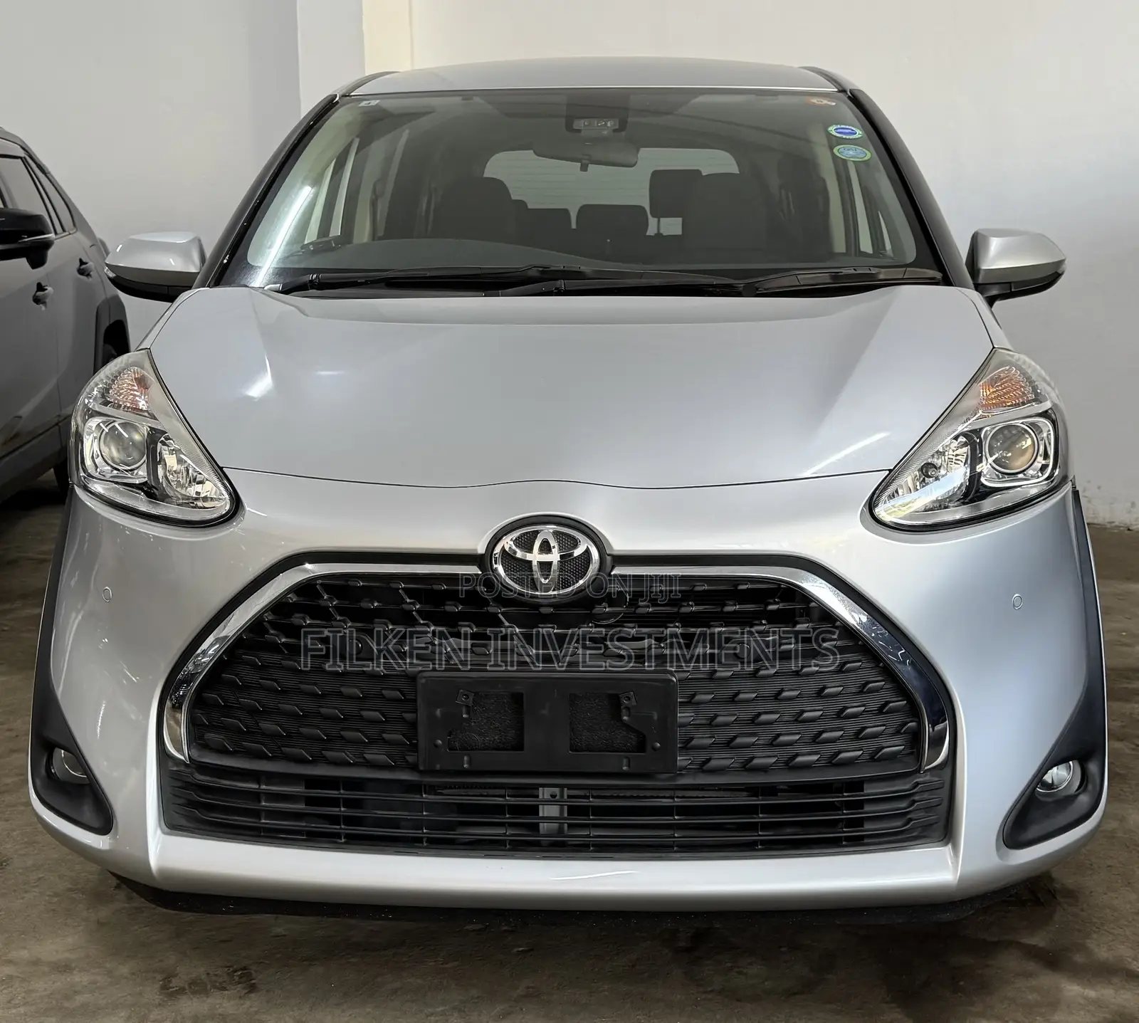 Toyota Sienta 1.5 FWD 2020 Silver